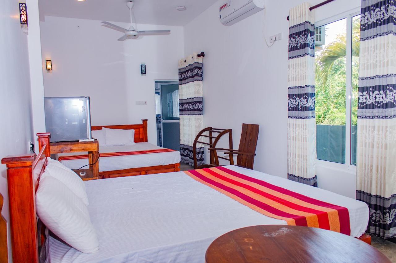 Murphy Cave Hotel Mirissa Ngoại thất bức ảnh
