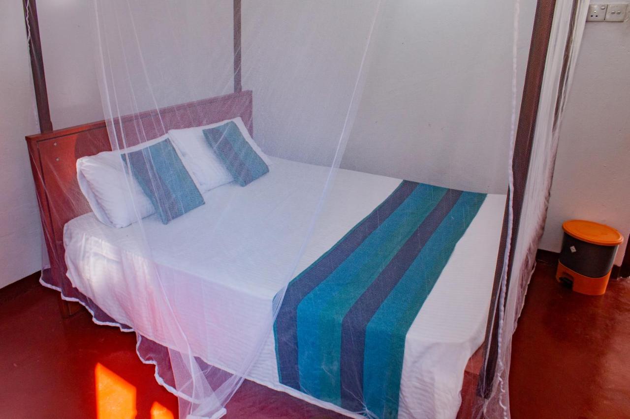 Murphy Cave Hotel Mirissa Ngoại thất bức ảnh