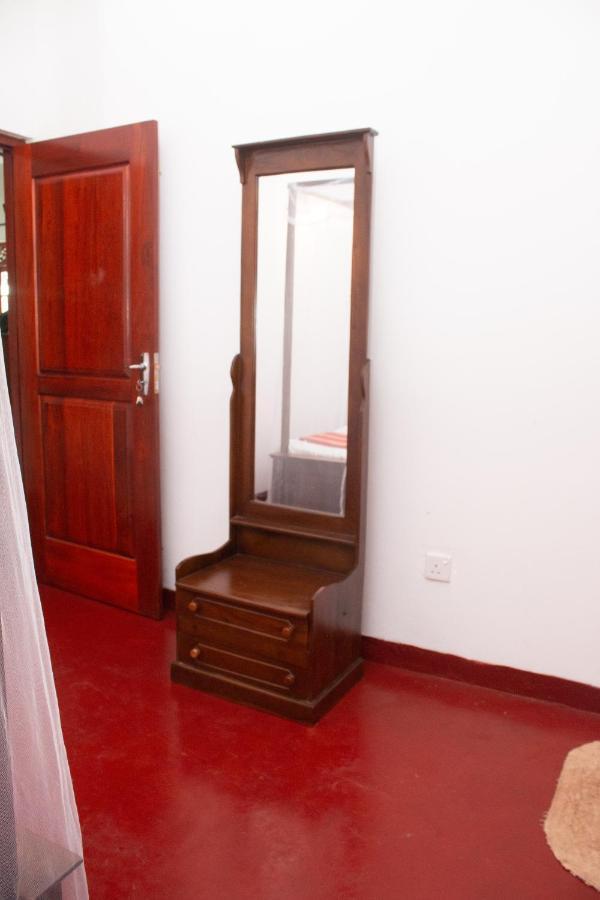 Murphy Cave Hotel Mirissa Ngoại thất bức ảnh