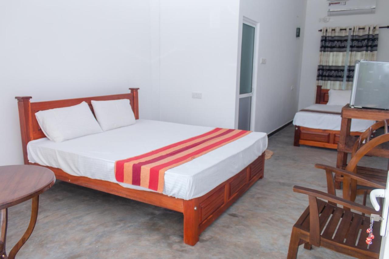 Murphy Cave Hotel Mirissa Ngoại thất bức ảnh
