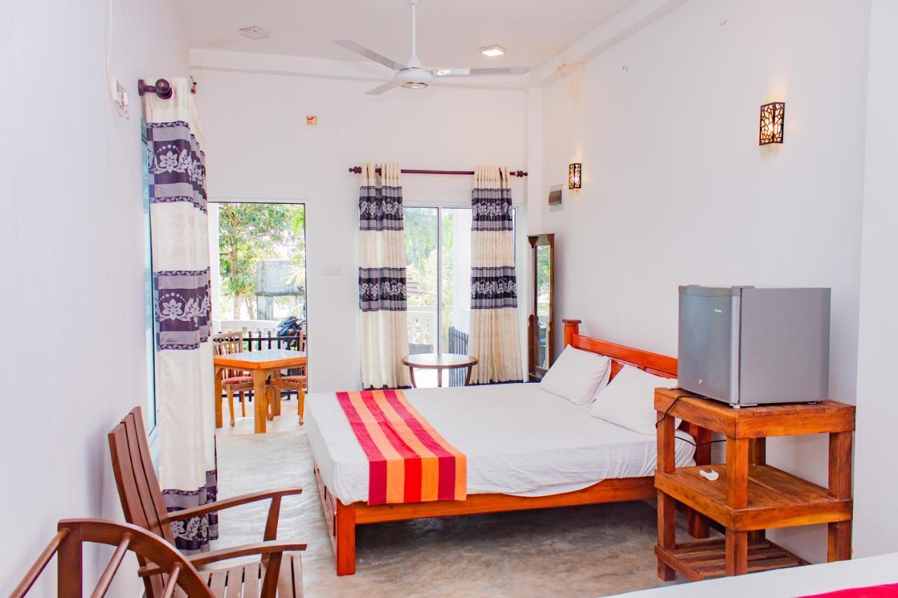 Murphy Cave Hotel Mirissa Ngoại thất bức ảnh